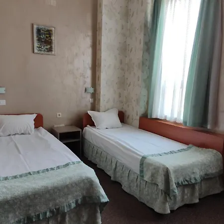 Hotell семеен 
