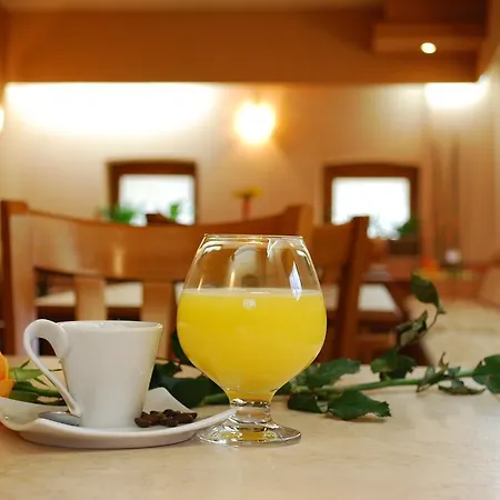Hotel семеен 